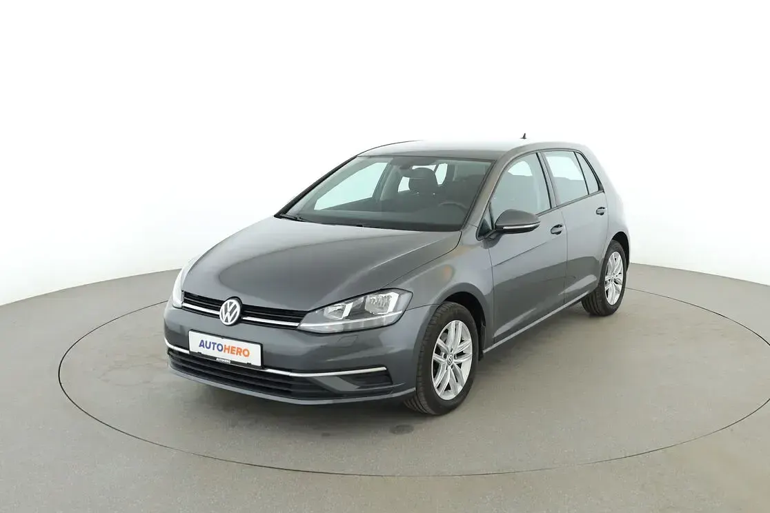 Gebraucht VW Golf VII Comfortline 116 PS (85 kW) 2018 Limousine