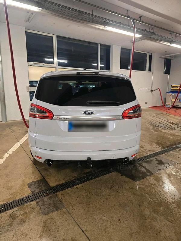Gebraucht Ford S-MAX Titanium S 200 PS (147 kW) 2013 Weiß Van / Kleinbus
