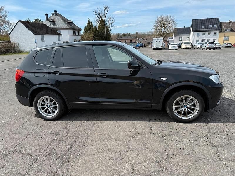 Gebraucht BMW X3 184 PS (135 kW) 2013 Schwarz SUV