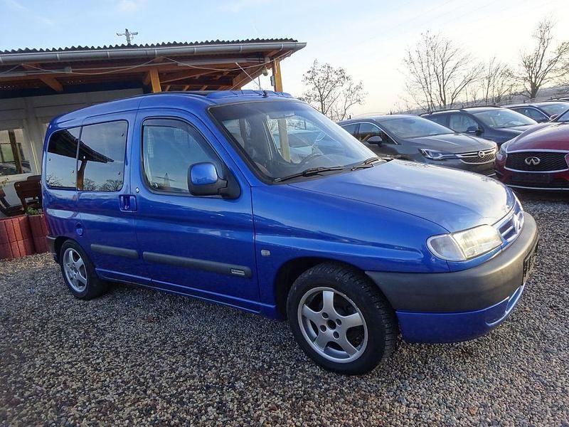 Gebraucht Citroën Berlingo 109 PS (80 kW) 2001 Blau Van / Kleinbus