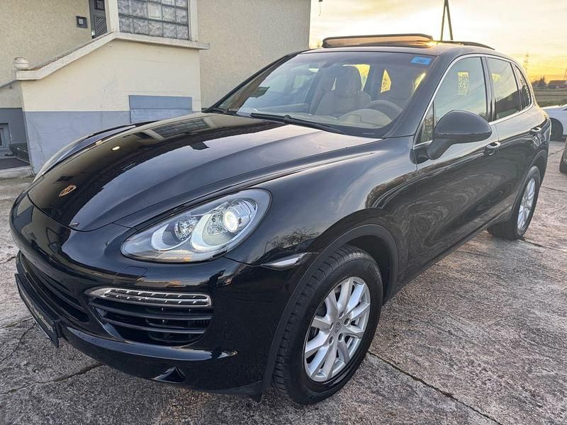 Schwarz Gebraucht 2012 Porsche Cayenne SUV | 24.950 € (Fairer Preis) - Bild 1/4