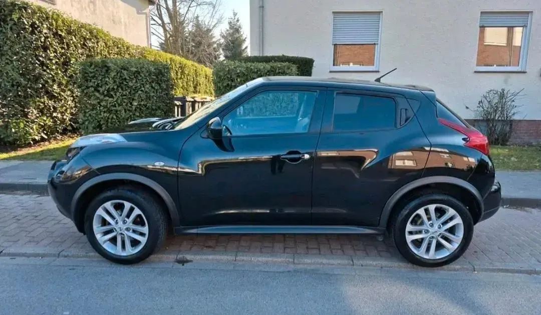 Gebraucht Nissan Juke 117 PS (86 kW) 2012 Schwarz SUV