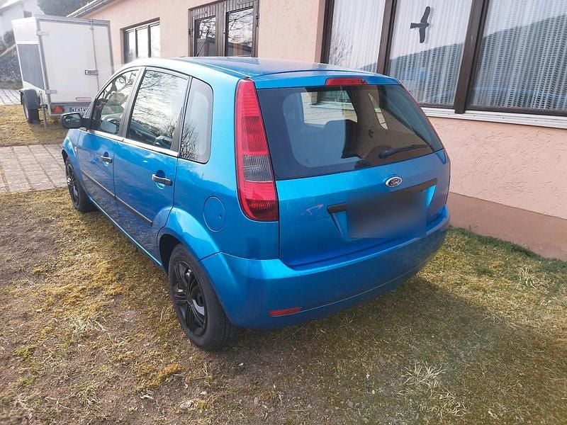 Gebraucht Ford Fiesta 70 PS (51 kW) 2005 Kleinwagen
