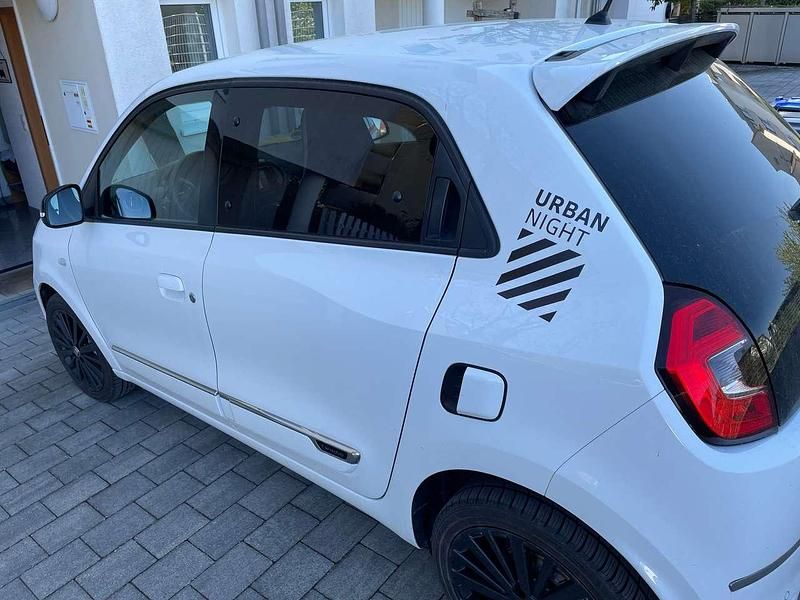 Gebraucht Renault Twingo Urban Night 60 kW (82 PS) 2022 Kleinwagen