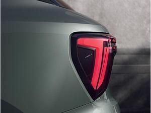 Neu Lynk & Co 01 276 PS (202 kW) 2025 Grün (mineralgrün metallic) SUV