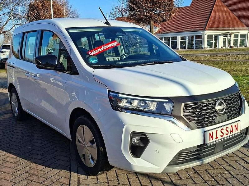 Mineral white (s) Gebraucht 2023 Nissan Townstar N-Connecta Van | 21.500 € (Fairer Preis) - Bild 1/4