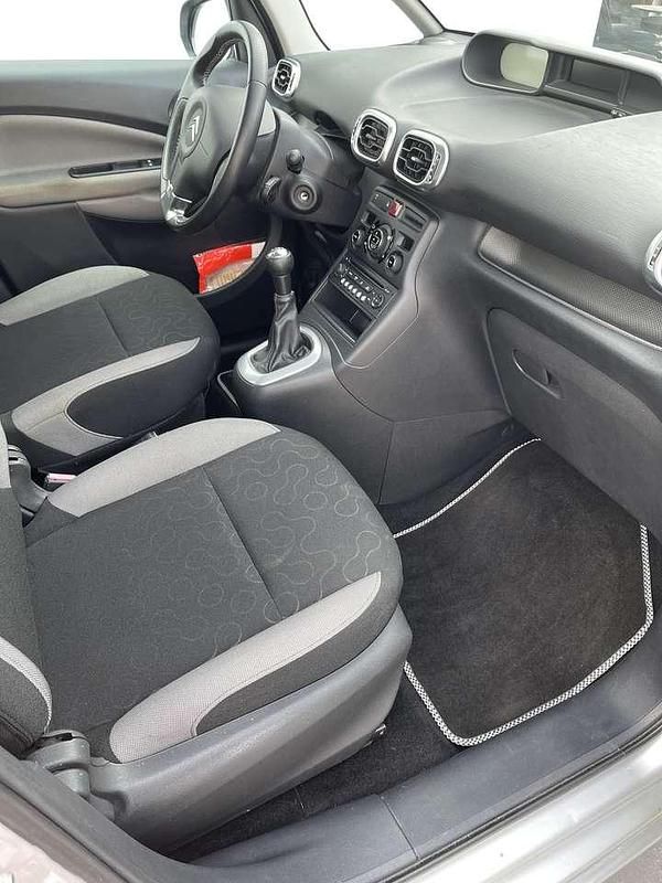 Gebraucht Citroën C3 Tendance 120 PS (88 kW) 2011 Van / Kleinbus