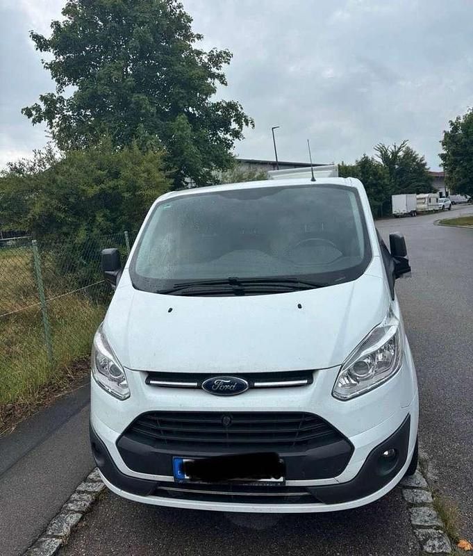 Weiß Gebraucht 2017 Ford Transit Custom Trend Van | 8.700 € (Superpreis) - Bild 1/4