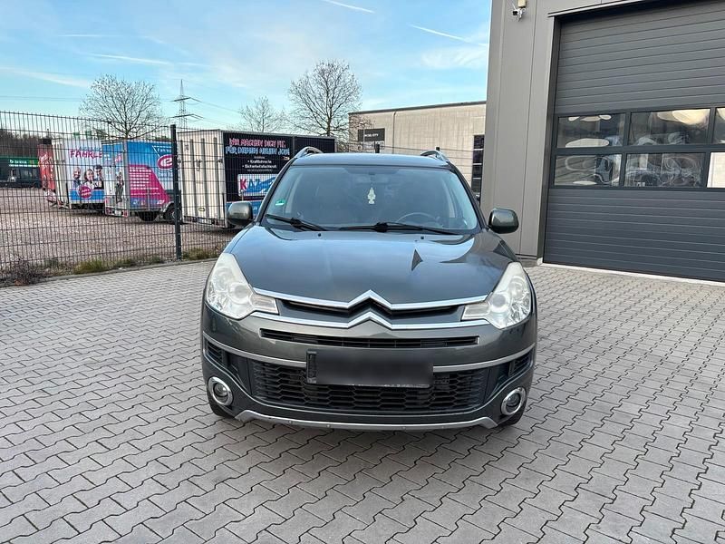 Grau Gebraucht 2007 Citroën C-Crosser SUV | 1.700 € (Superpreis) - Bild 1/4