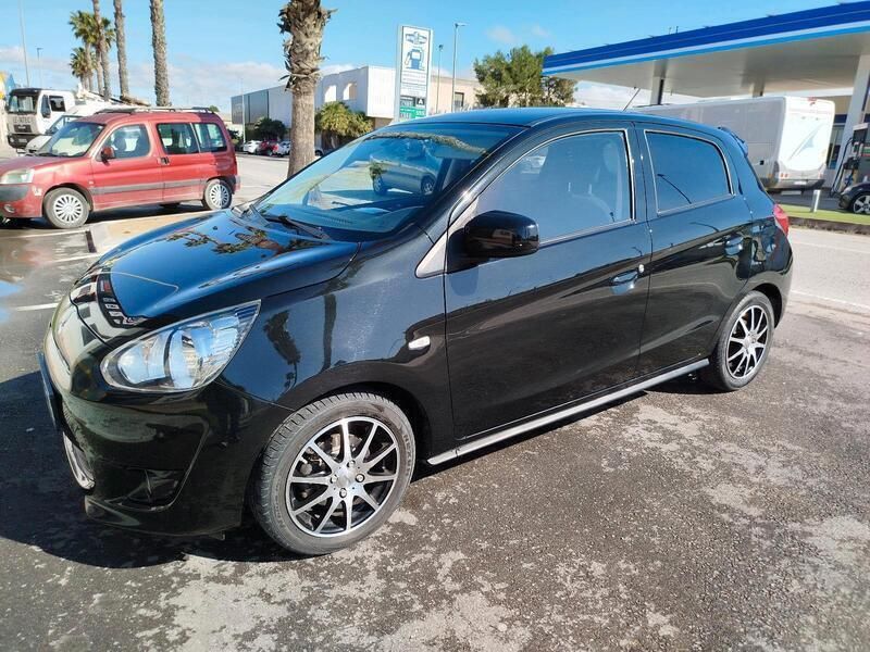 Schwarz Gebraucht 2014 Mitsubishi Space Star Kleinwagen | 4.600 € (Guter Preis) - Bild 1/4