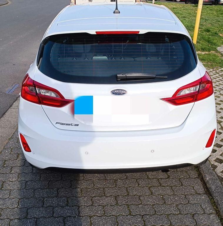 Gebraucht Ford Fiesta 86 PS (63 kW) 2019 Weiß Kleinwagen