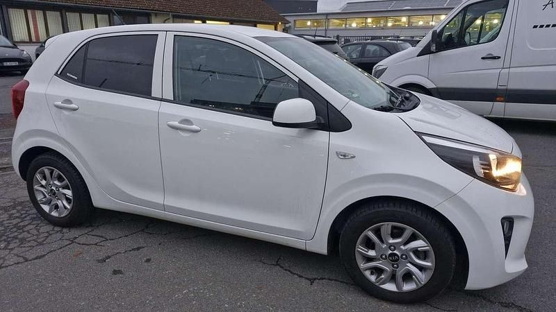 Gebraucht Kia Picanto Edition 7 84 PS (61 kW) 2017 Weiß Kleinwagen