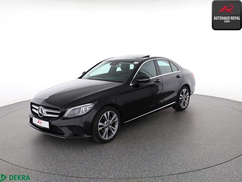 Gebraucht Mercedes C180 Avantgarde 156 PS (114 kW) 2019 Obsidianschwarz Limousine
