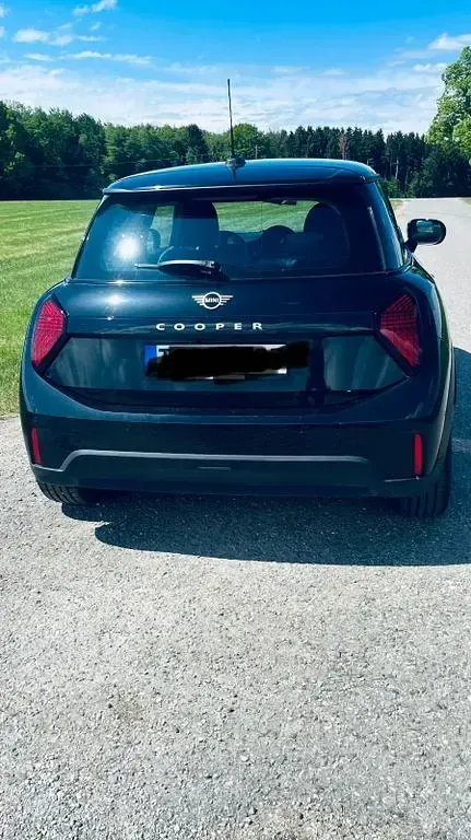 Occasion Mini Cooper Classic 156 ch (114 kW) 2024 Noir Citadine