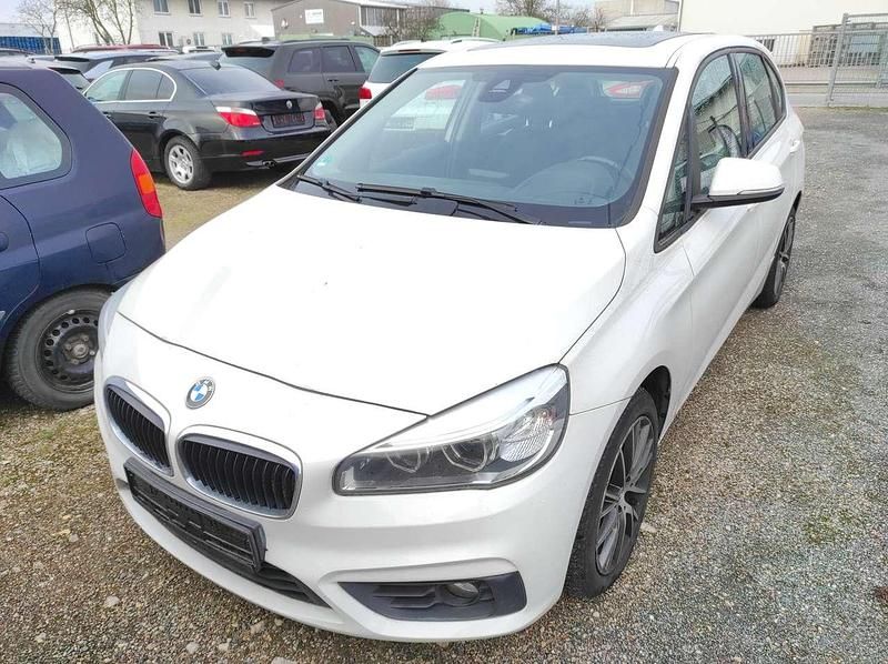Gebraucht BMW 220 192 PS (141 kW) 2015 Alpinweiss 3 Van / Kleinbus