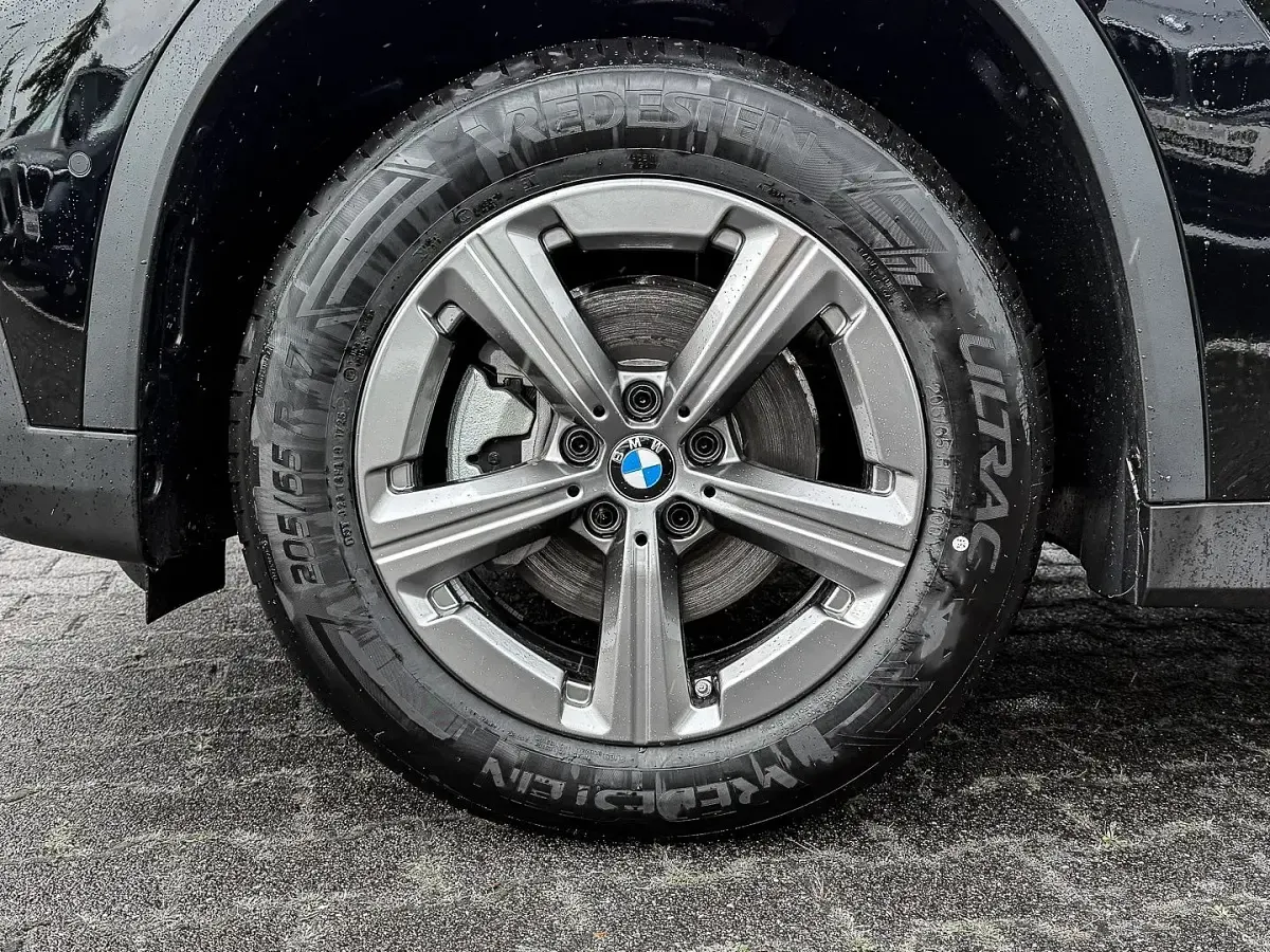 Neu BMW X1 150 PS (110 kW) 2026 Schwarz SUV