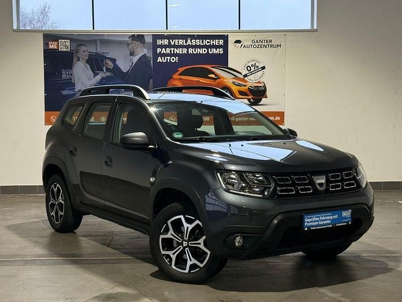 Gebraucht Dacia Duster Comfort 109 PS (80 kW) 2018 Grau SUV