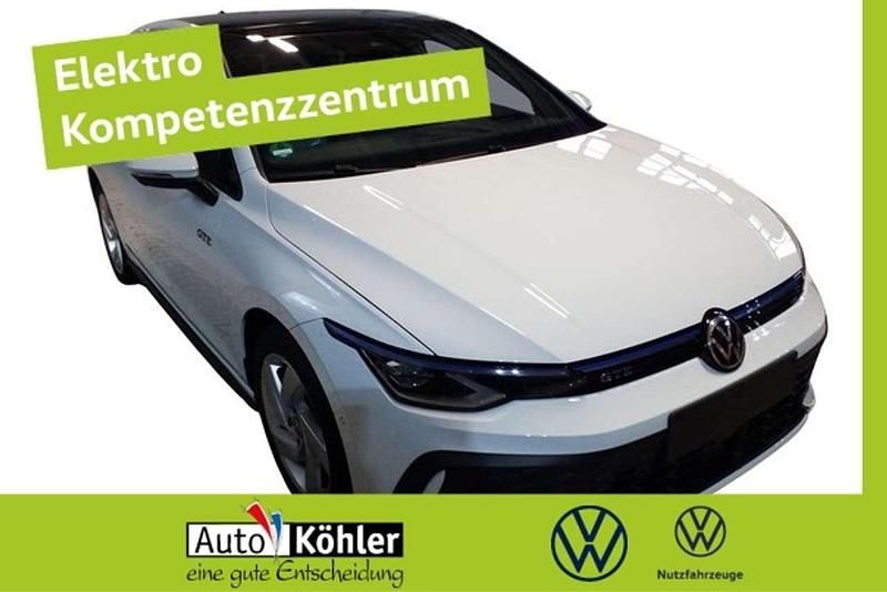 Gebraucht VW Golf GTE 272 PS (200 kW) 2025 Pure white Limousine
