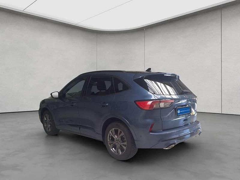 Gebraucht Ford Kuga ST-Line X 150 PS (110 kW) 2023 Chroma blau metallic SUV