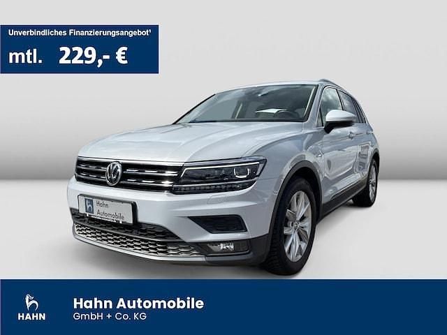 White silver metallic Gebraucht 2018 VW Tiguan Comfortline SUV | 16.695 € (Guter Preis) - Bild 1/3