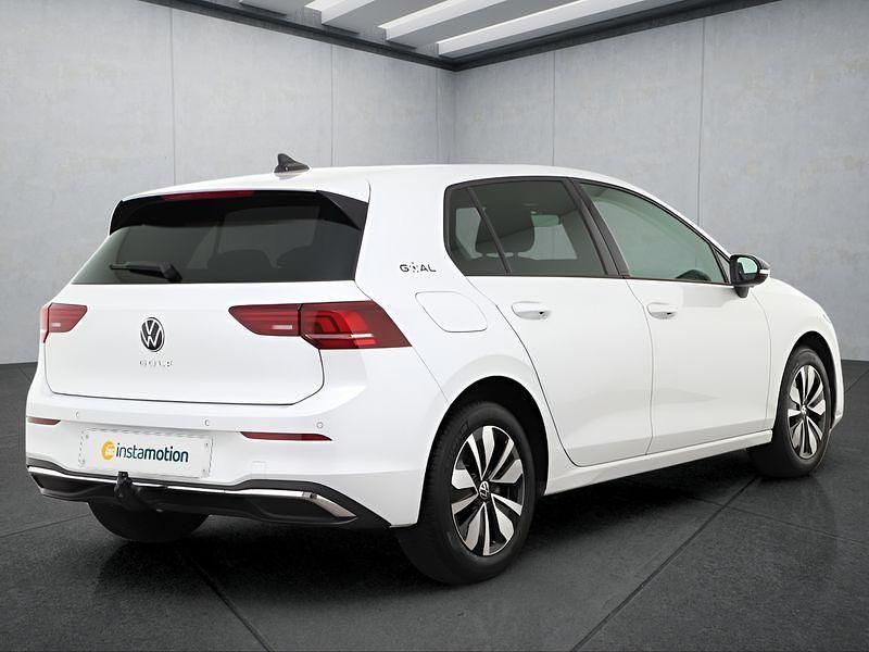 Gebraucht VW Golf VIII 150 PS (110 kW) 2025 Weiß Kleinwagen