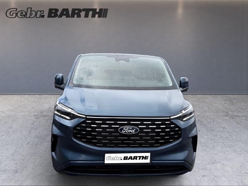 Neu Ford Tourneo Titanium 170 PS (125 kW) 2026 Blau Van / Kleinbus