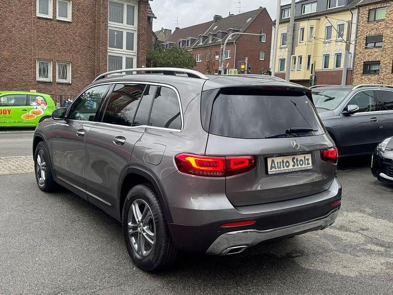 Gebraucht Mercedes GLB180 Progressive 136 PS (100 kW) 2021 Grau SUV