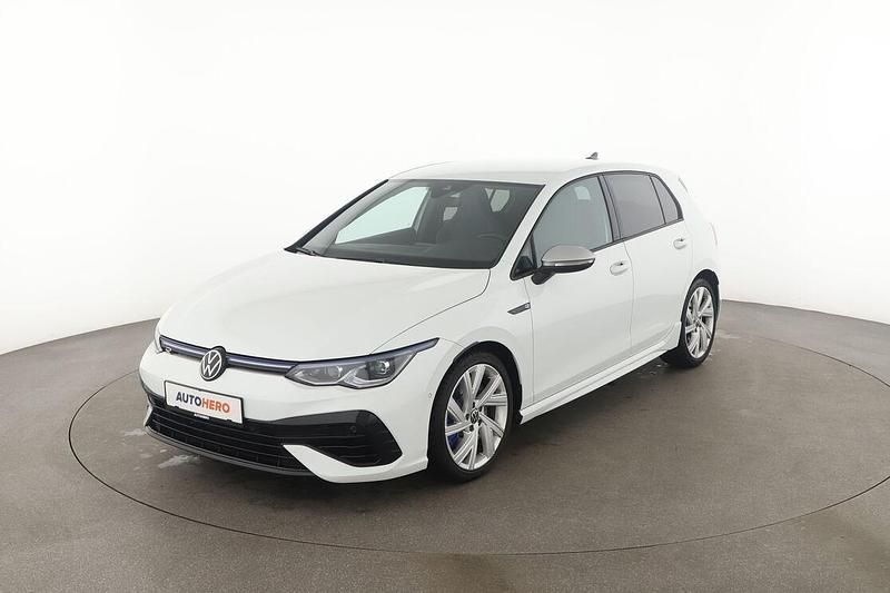 Weiß Gebraucht 2023 VW Golf VIII R Limousine | 36.090 € (Fairer Preis) - Bild 1/3