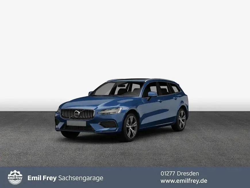 Usata Volvo V60 Plus 197 CV (144 kW) 2025 Blu Station wagon