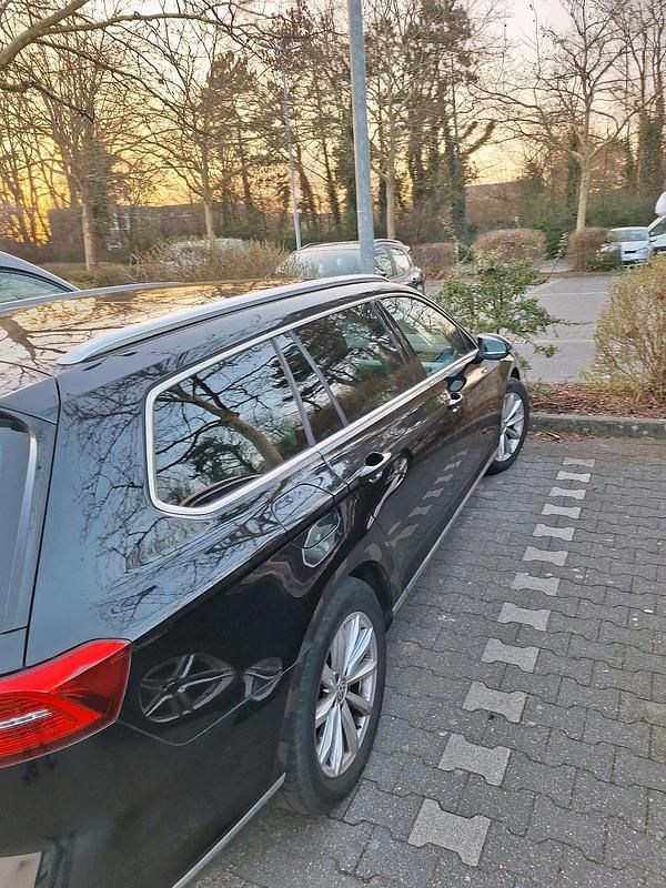 Gebraucht VW Passat 190 PS (139 kW) 2021 Schwarz Kombi