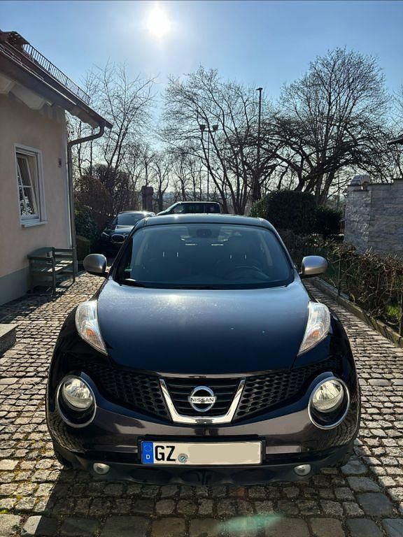 Gebraucht Nissan Juke Tekna 117 PS (86 kW) 2012 Schwarz SUV