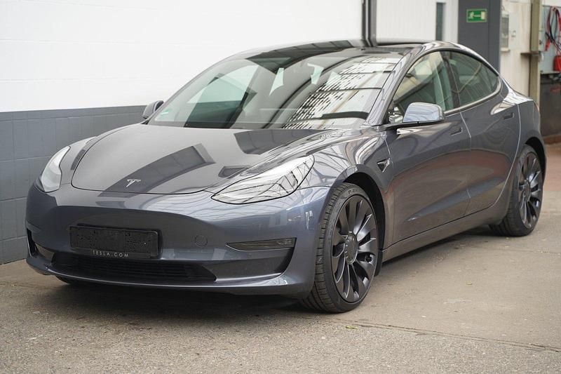 Gebraucht Tesla Model 3 Performance 392 kW (534 PS) 2022 Grau Limousine