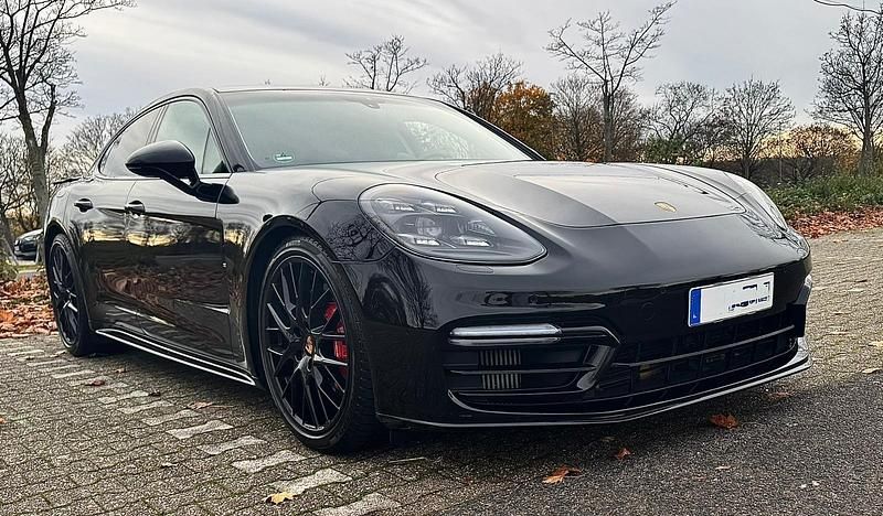 Schwarz Gebraucht 2019 Porsche Panamera GTS Sport Limousine | 69.850 € (Superpreis) - Bild 1/4