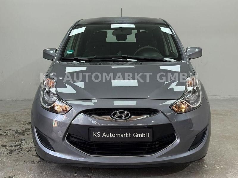 Gebraucht Hyundai ix20 Comfort 125 PS (91 kW) 2014 Grau Kleinwagen