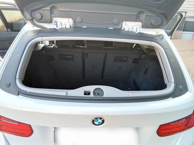 Gebraucht BMW 318 M Performance 143 PS (105 kW) 2013 Andere farben Kombi