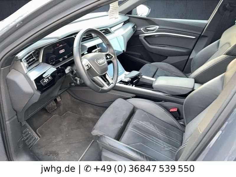 Gebraucht Audi Q8 Sportback e-tron Sport 250 kW (340 PS) 2023 Grau SUV
