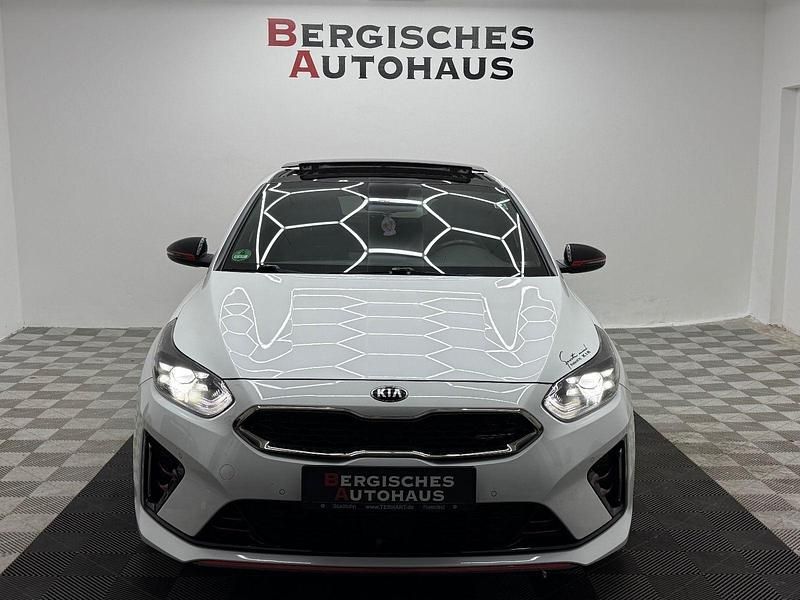 Gebraucht Kia ProCeed GT 204 PS (150 kW) 2019 Weiß Kombi
