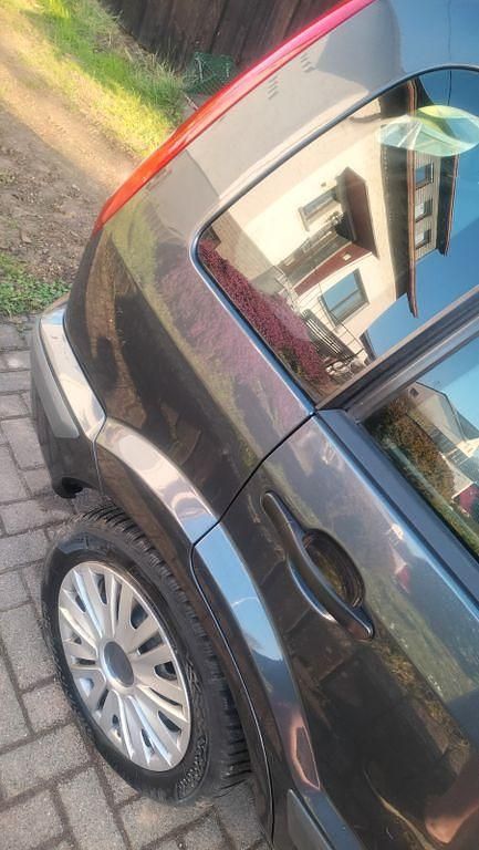 Gebraucht Ford Fusion 80 PS (58 kW) 2006 Grau Kleinwagen