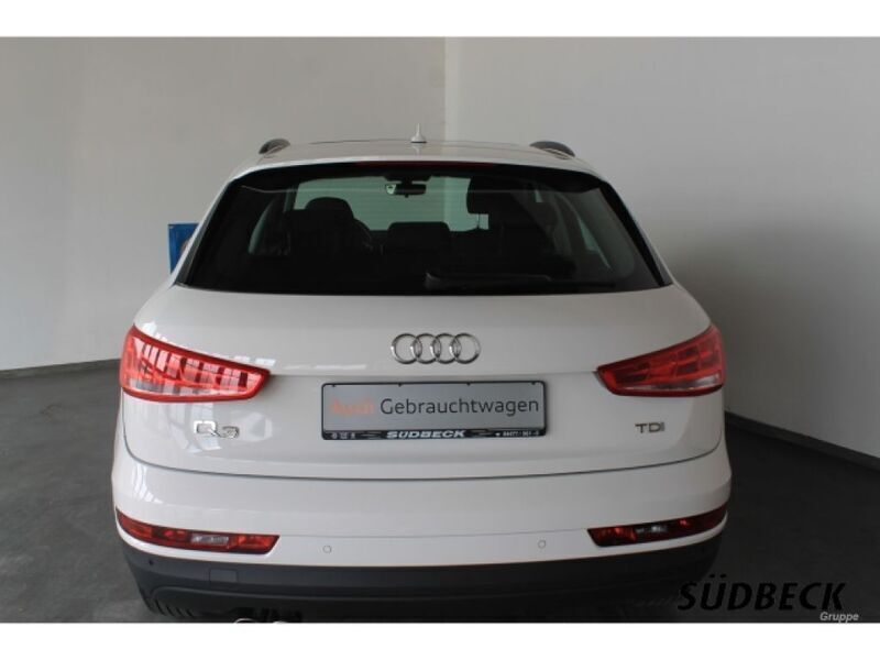 Gebraucht Audi Q3 Comfort 150 PS (110 kW) 2018 Cortinaweiß (metallic) SUV