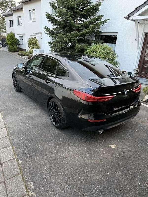 Gebraucht BMW 218 Advantage 140 PS (102 kW) 2021 Schwarz Limousine