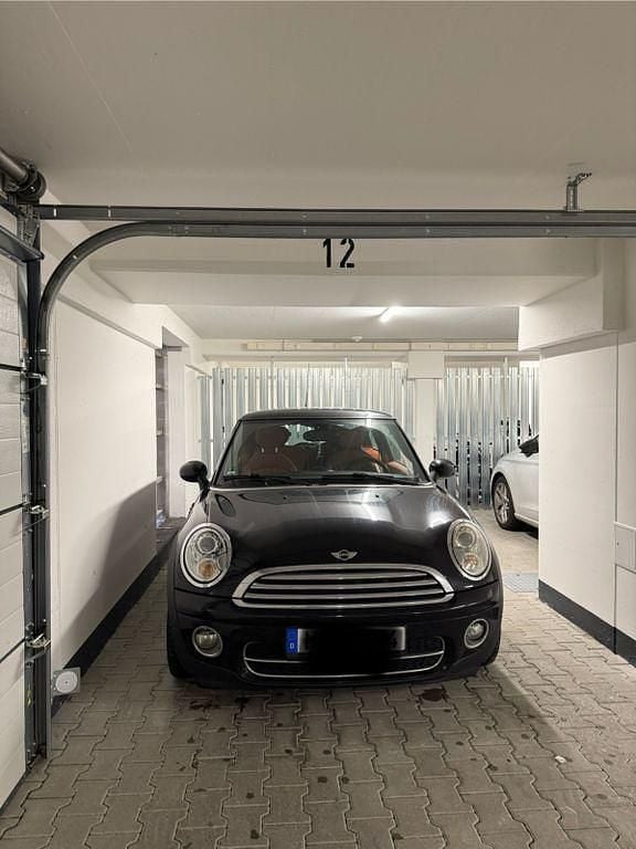 Second-hand Mini Cooper D 109 CP (80 kW) 2009 Negru Hatchback