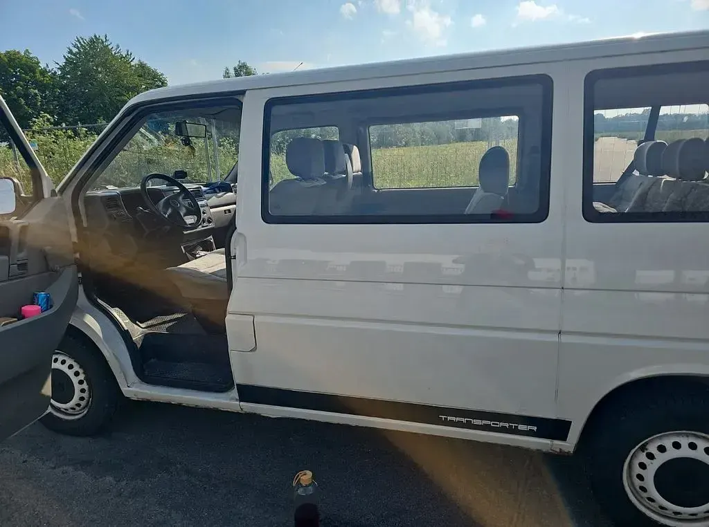 Gebraucht VW T4 68 PS (50 kW) 2000 Weiß Van