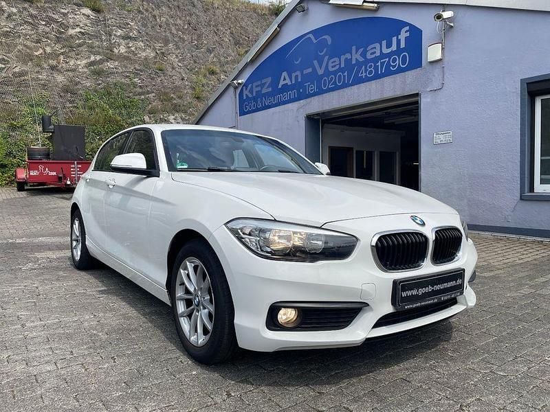 Weiß Gebraucht 2015 BMW 118 Advantage Kleinwagen | 9.900 € (Fairer Preis) - Bild 1/4