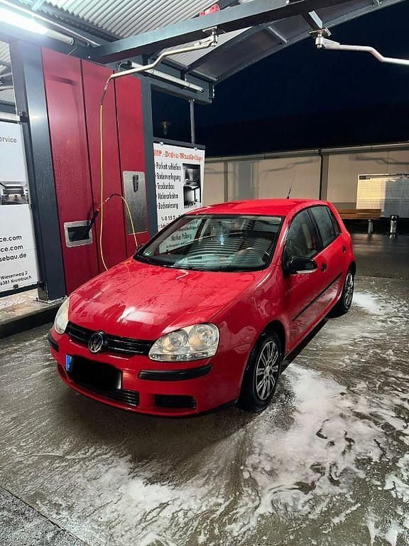 Gebraucht VW Golf VI Trendline 80 PS (58 kW) 2008 Rot Kleinwagen