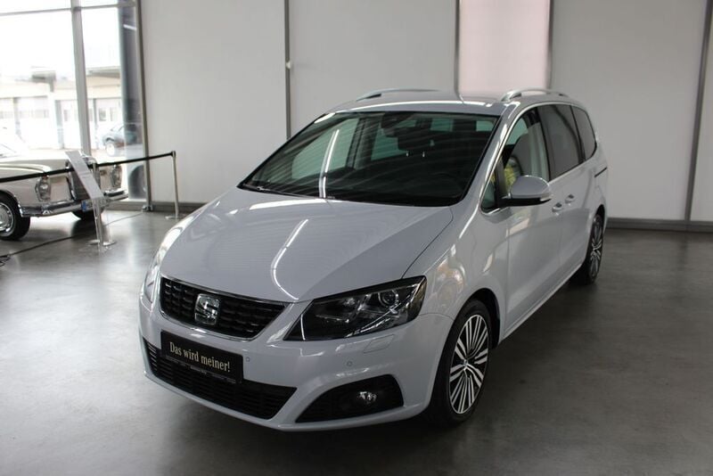 Weiß , white silver metallic Gebraucht 2020 Seat Alhambra Business Van / Kleinbus | 34.299 € (Fairer Preis) - Bild 1/4