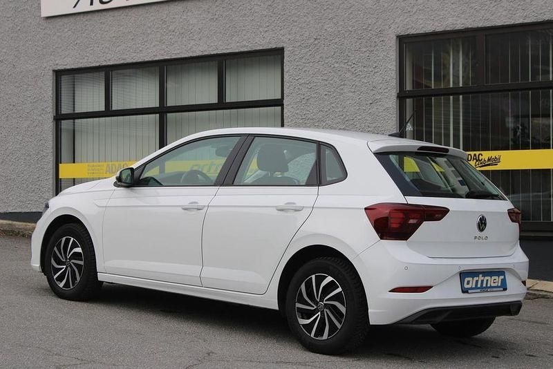 Gebraucht VW Polo Life 95 PS (69 kW) 2022 Weiß Kleinwagen