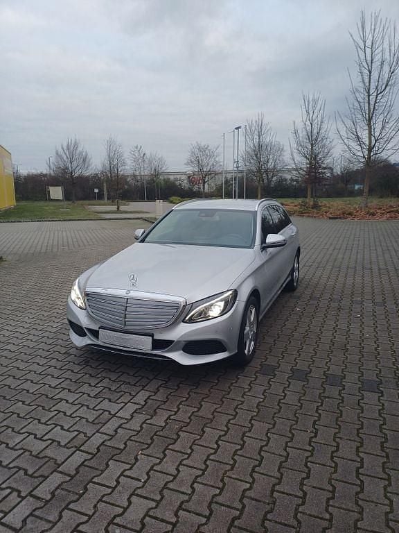 Gebraucht Mercedes C250 Exclusive 204 PS (150 kW) 2015 Silber Kombi