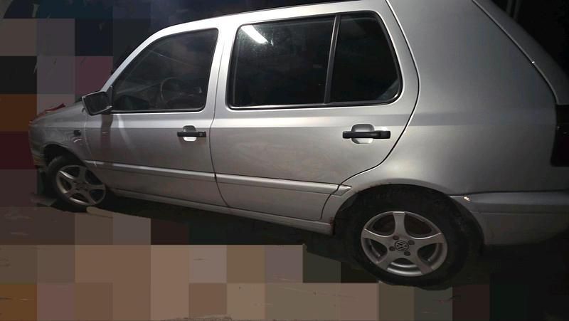 Gebraucht VW Golf III 75 PS (55 kW) 1997 Silber Kleinwagen