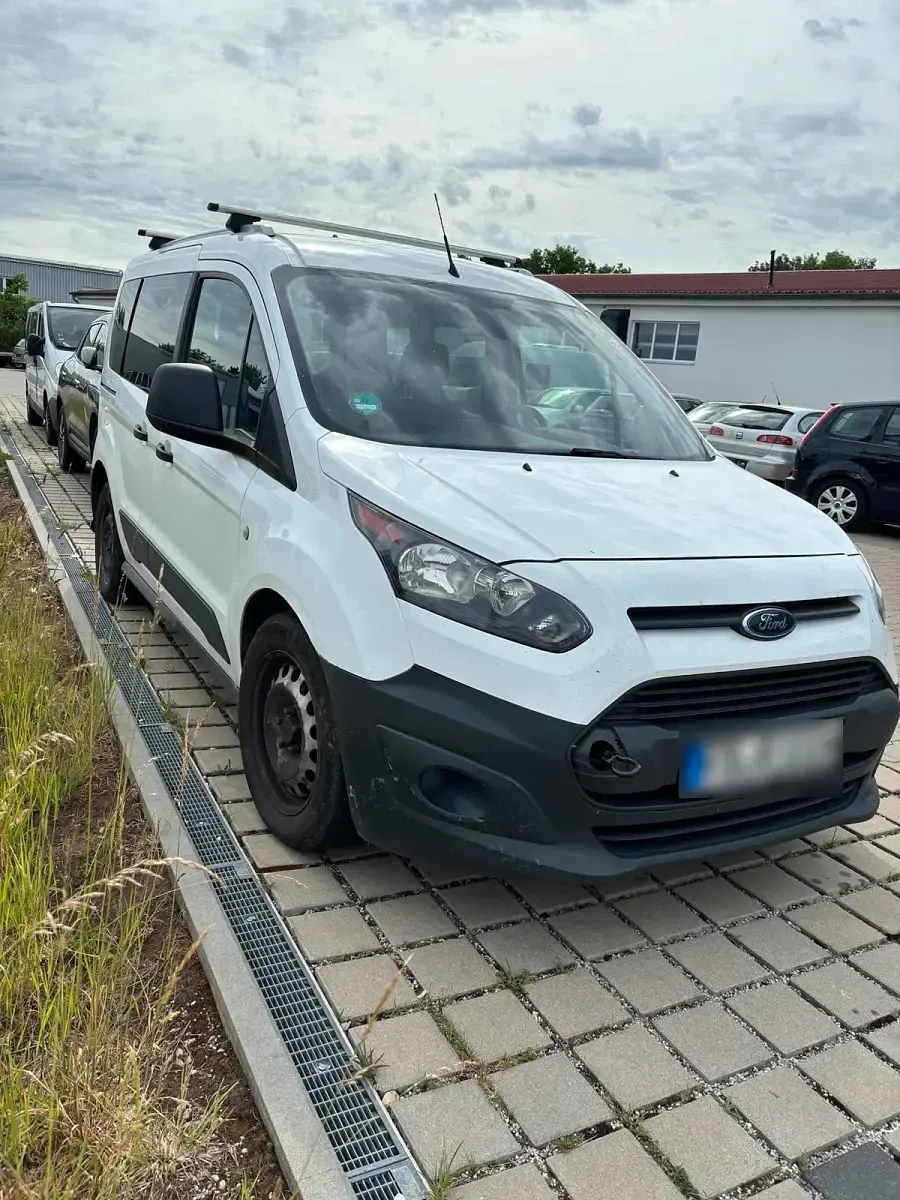 Gebraucht Ford Transit Connect 105 PS (77 kW) 2017 Weiß Van / Kleinbus