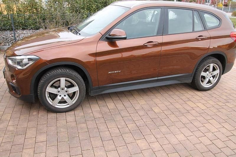 Gebraucht BMW X1 Advantage 190 PS (139 kW) 2016 Braun SUV